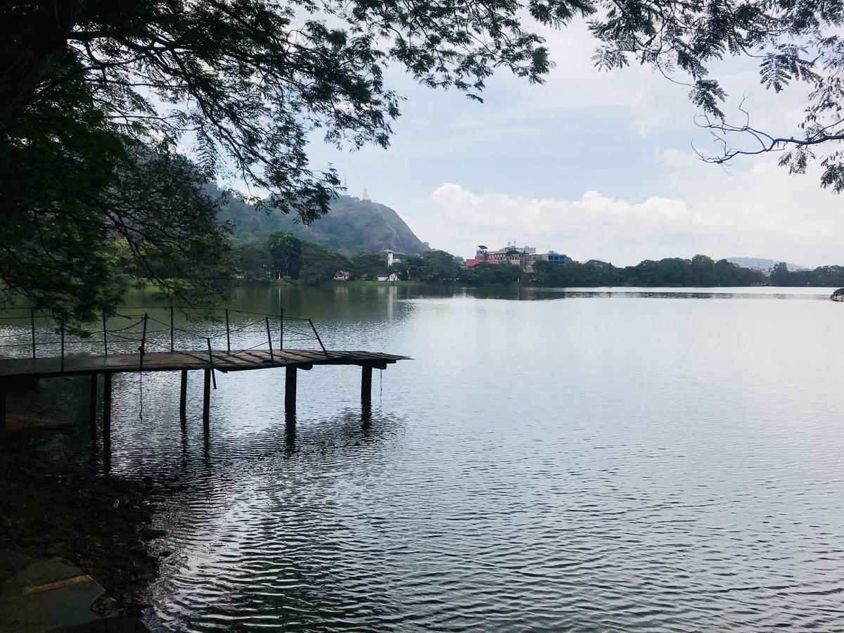 Seasons Hotel Kurunegala Ngoại thất bức ảnh