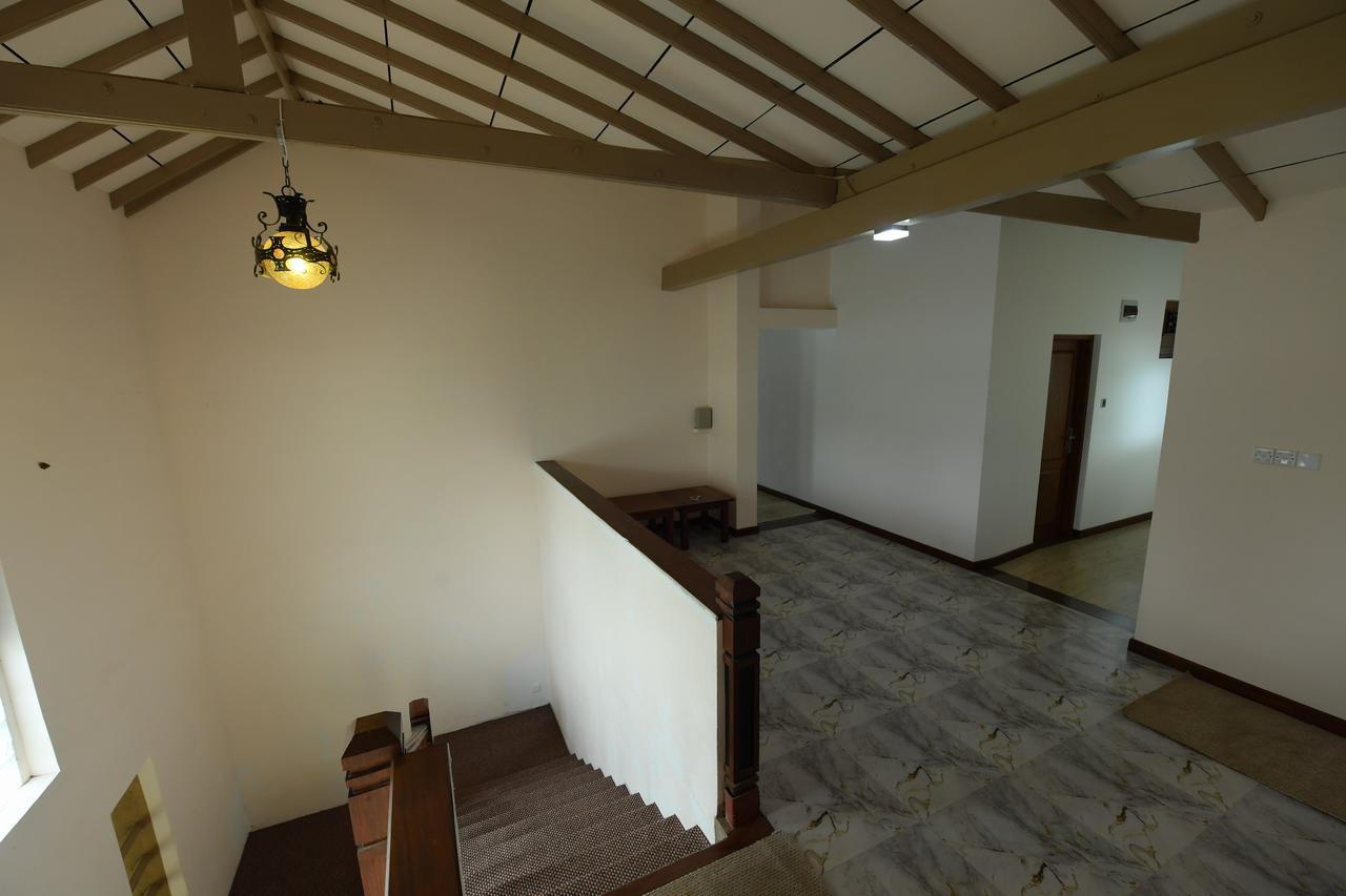 Seasons Hotel Kurunegala Ngoại thất bức ảnh