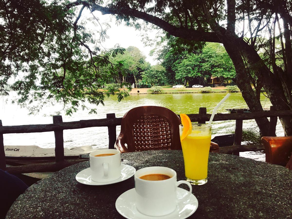 Seasons Hotel Kurunegala Ngoại thất bức ảnh